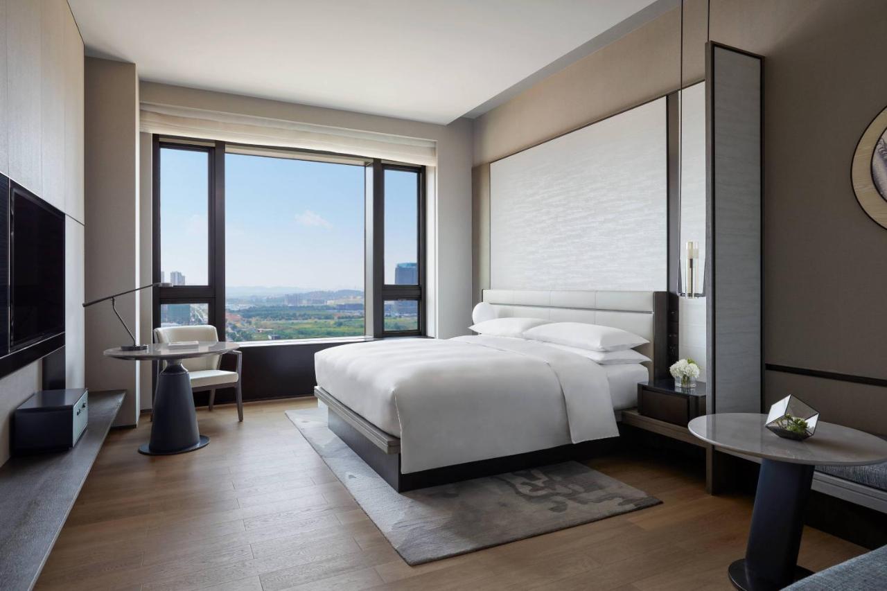 Wuhan Marriott Hotel Optics Valley Εξωτερικό φωτογραφία
